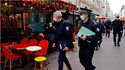 方洪波：有车企车想合作造车，但美的没有这个能力