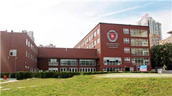 默多克家族继承纠纷终平息，长子明确为接班人、邓文迪女儿加入新信托